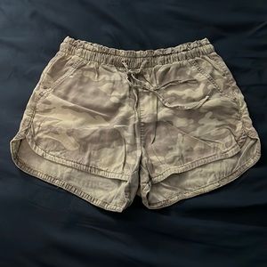 American Eagle camo shorts, size medium .